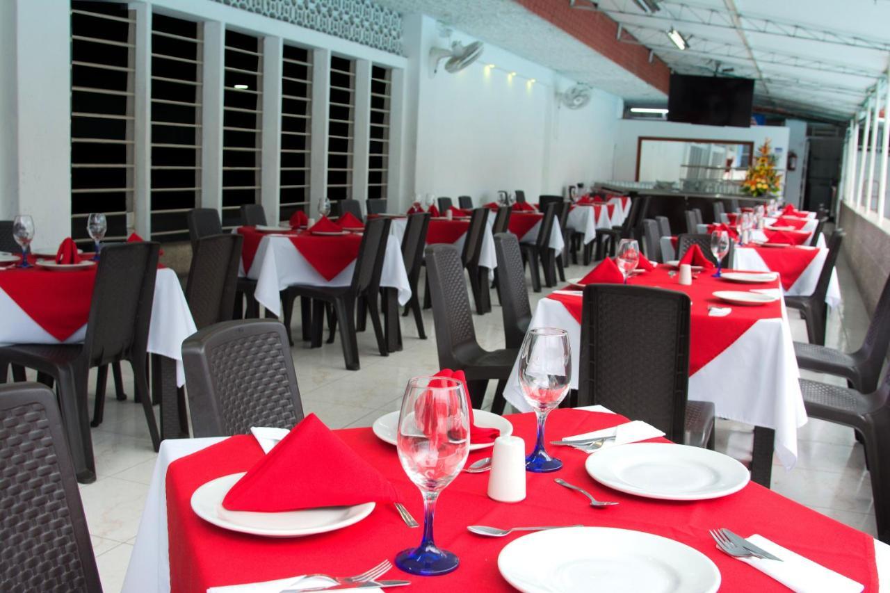 Hotel La Luna Santiago de Cali Exterior foto